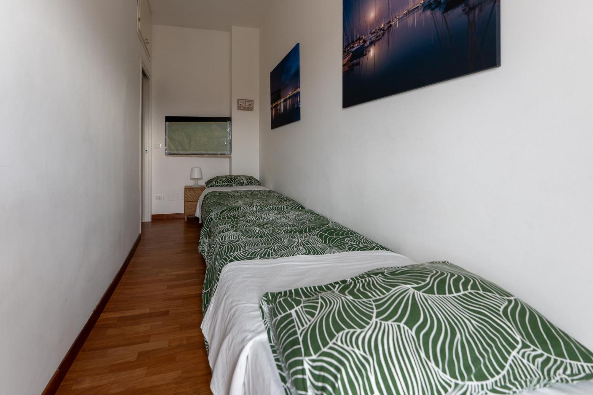 "Casa Incantevole" Fronte Mare Pescara - Appartamento Via Buozzi Buitenkant foto