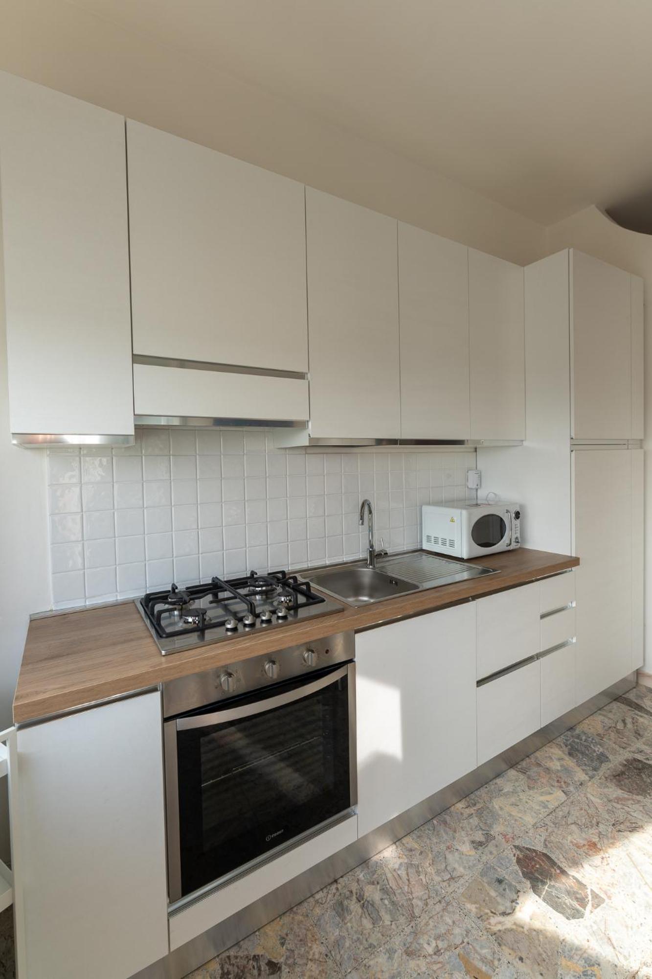 "Casa Incantevole" Fronte Mare Pescara - Appartamento Via Buozzi Buitenkant foto