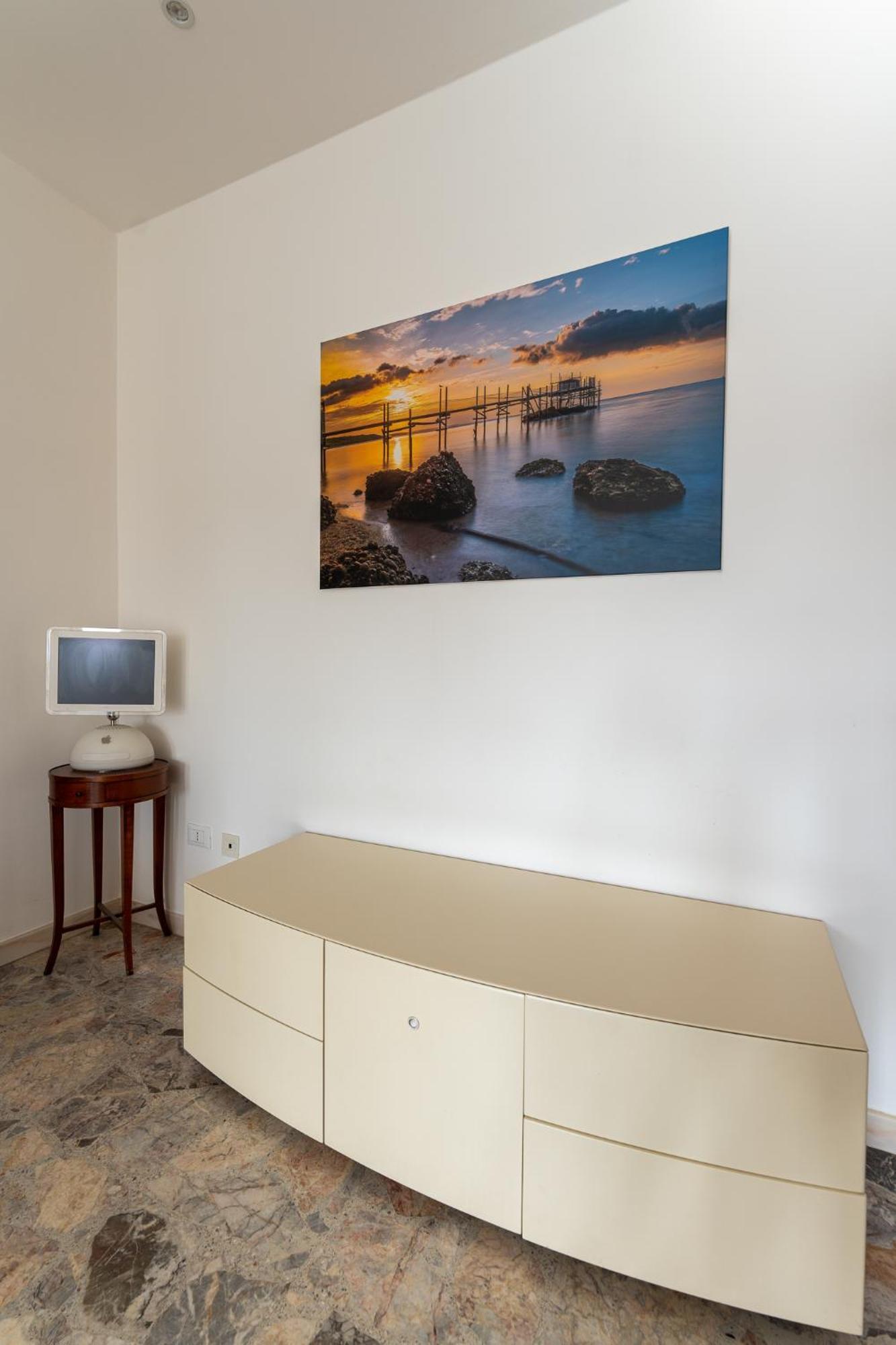 "Casa Incantevole" Fronte Mare Pescara - Appartamento Via Buozzi Buitenkant foto